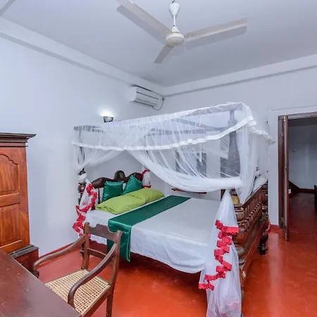 Villa Guru Hikkaduwa-3
